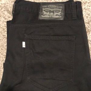 Black jeans Levi’s